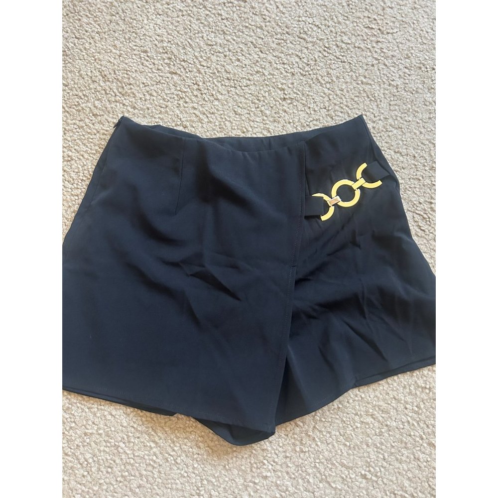 Crop Top And Short Pant Bundle Size S - image 4